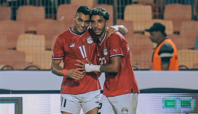 مهاجم مصري يعوض مرموش في فرانكفورت
