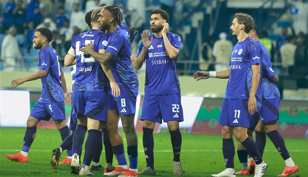 النصر ينهي شوط المباراة الأول بهدفين في مرمى قطر