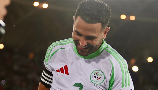 محرز: لا أستطيع البقاء في الملاعب مثل رونالدو