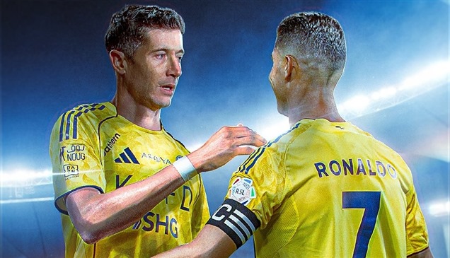 بأمر رونالدو.. النصر يتحرك صوب ليفاندوفسكي 