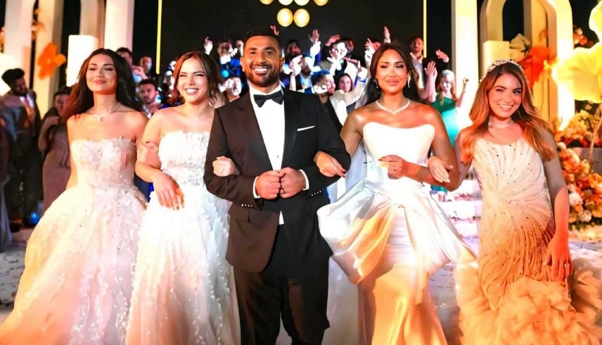 أحمد سعد والنجمات
