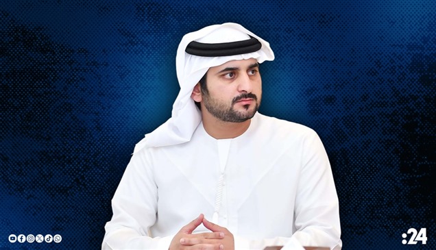 مكتوم بن محمد يعلن تنفيذ أول معاملة حكومية بالدرهم الرقمي 