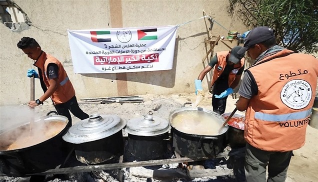 أمهات يروين حكاية العطاء.. تكيات الخير الإماراتية شريان حياة يغذي الأمل في غزة