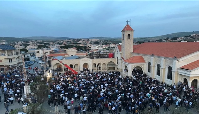 بعد هجمات إسرائيل..مسيحيو جنوب لبنان يبحثون عن السلام قبل زيارة البابا