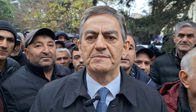 بتهمة محاولة الإطاحة بالرئيس..احتجاز زعيم المعارضة في أذربيجان