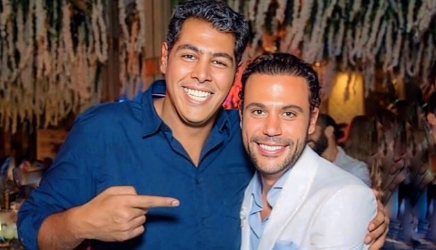 بعد وفاة عمته.. محمد إمام يشارك رسالة مواساة لعمر متولي