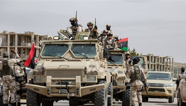 مصر والجزائر تبحثان سبل توحيد المؤسسات الليبية