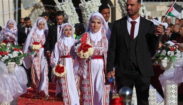 فلسطينيون: الإمارات أعادت البسمة والأمل لسكان القطاع بحفل "ثوب الفرح"