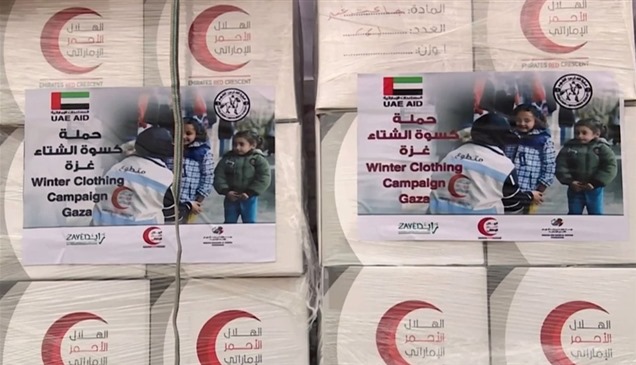 الهلال الأحمر الإماراتي يعزز جهود "الفارس الشهم 3" في غزة بقافلة جديدة 