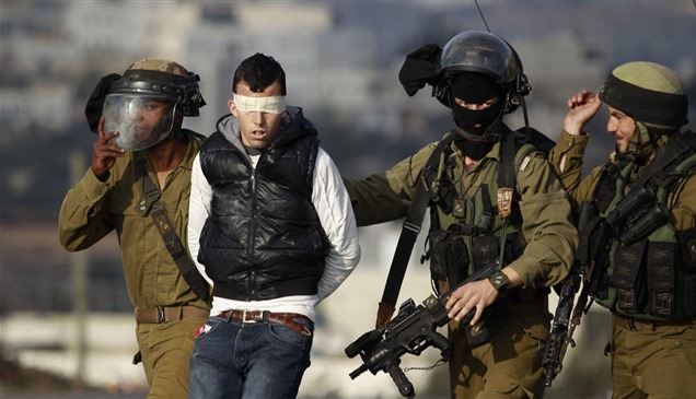 القوات الإسرائيلية تعتقل 40 فلسطينياً 