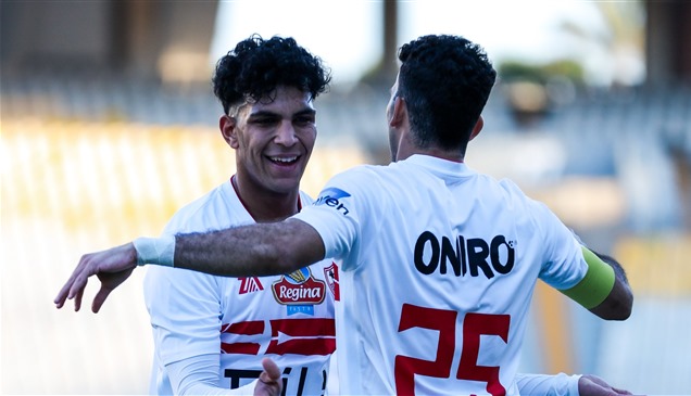 الزمالك يفوز على فاركو بـ10 لاعبين