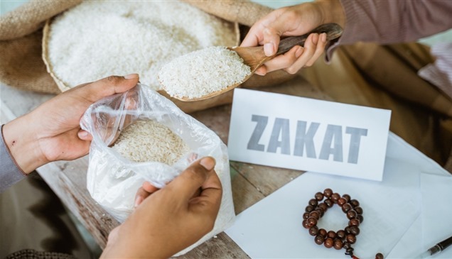 ما هو الوقت الصحيح لإخراج زكاة الفطر؟.. مجلس الإفتاء يجيب 