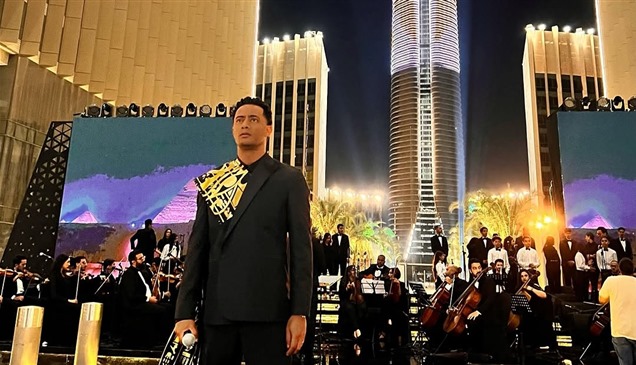 منهم محمد رمضان.. فنانون يطرحون أغانٍ جديدة بمناسبة عيد الأم 