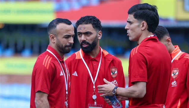 نجم الأهلي يبحث عن تجربة خارجية 