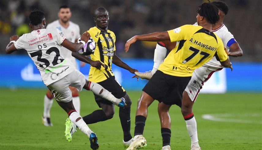 من لقاء الاتحاد والرائد (إكس)