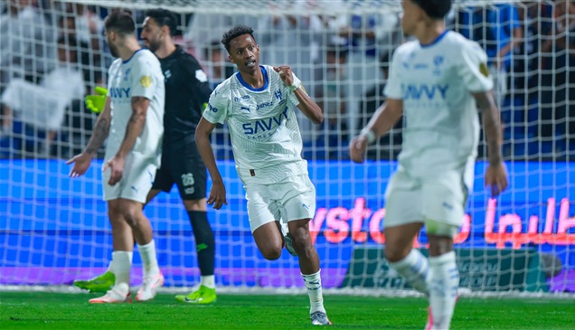 "ريمونتادا" مثيرة للهلال تخطف الفوز من الفتح