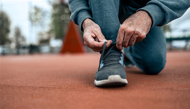 استبدال 30 دقيقة من الجلوس يخفض خطر الوفاة إلى النصف