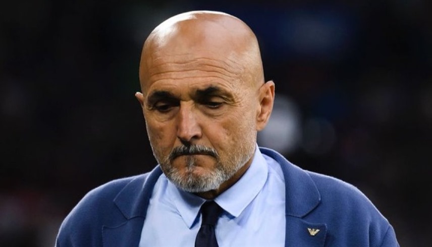 مدرب منتخب إيطاليا سباليتي (إكس)