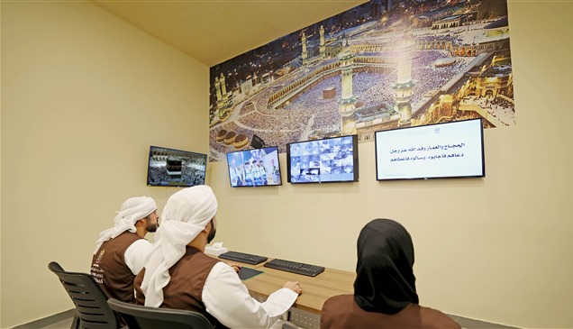الخدمات الذكية تيسر أداء حجاج الإمارات مناسكهم