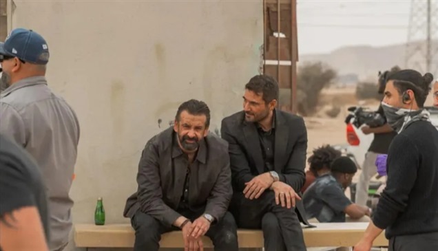 بوستر فيلم "The Seven Dogs" يثير تفاعلاً والجمهور يستعيد ذكرى "كذبة أبريل"!