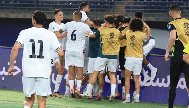 "الفدائي" يفوز على نظيره الكويتي.. ويشعل المنافسة على ملحق المونديال