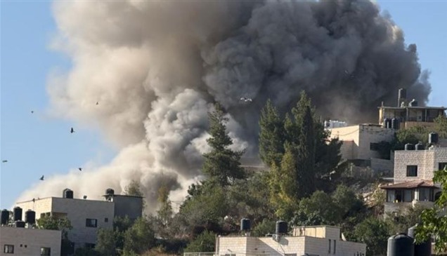 الجيش الإسرائيلي يفجر 3 منازل في جنين 