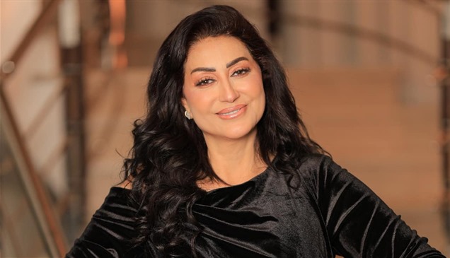 وفاء عامر تتحرك قضائياً ضد اتهامات "بنت مبارك"