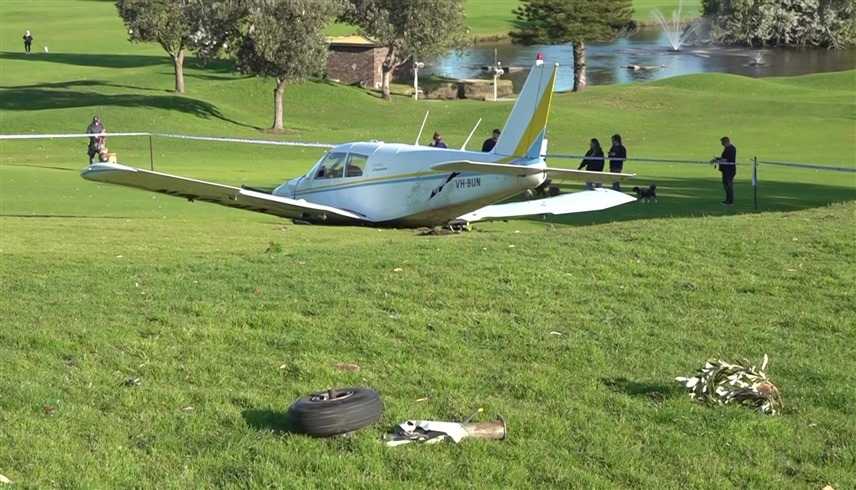 تحطم طائرة في ملعب غولف 