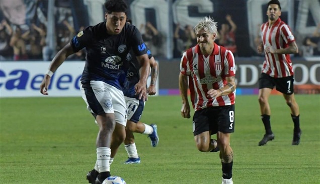 الدوري الأرجنتيني.. إستوديانتيس يتصدر مؤقتاً بثنائية في إنديبينديينتي
