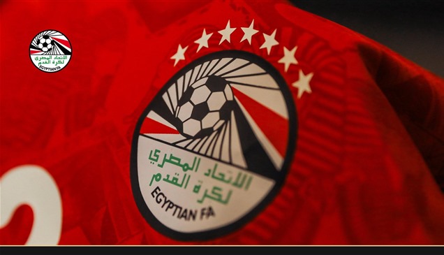 "فيفا" يساند مصر في أزمة "الألوان" أمام بوركينا فاسو