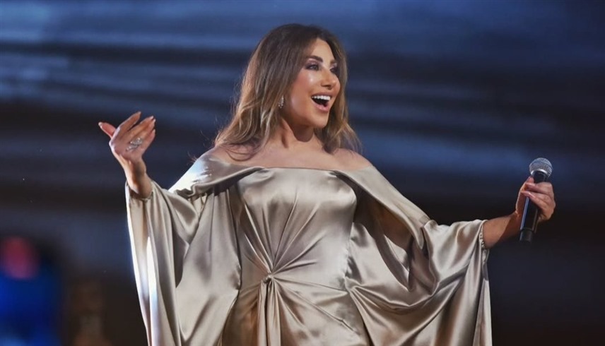 الفنانة نجوى كرم 