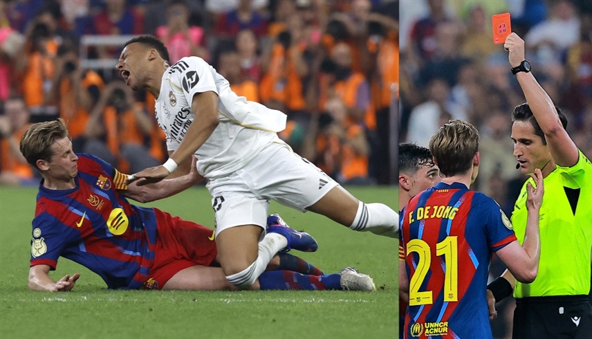 من مباراة ريال مدريد وبرشلونة (رويترز)