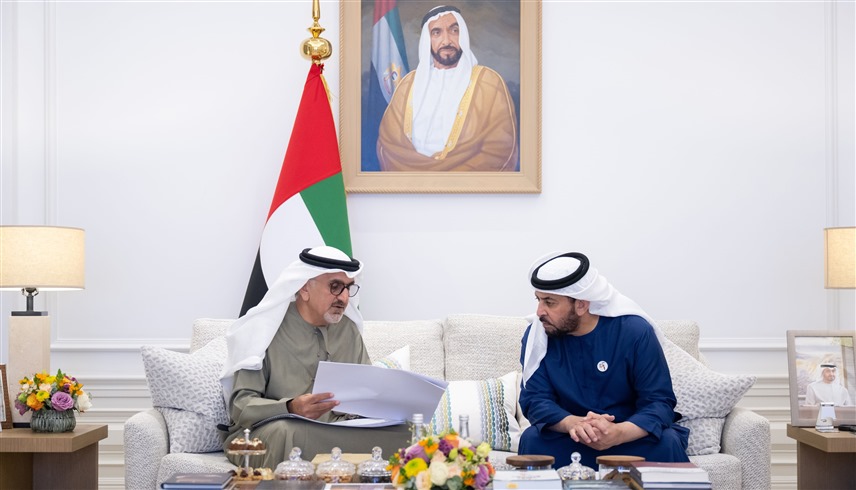 خلال استقبال الشيخ حمدان بن زايد آل نهيان وفداً من مجلس أبوظبي الرياضي (وام)