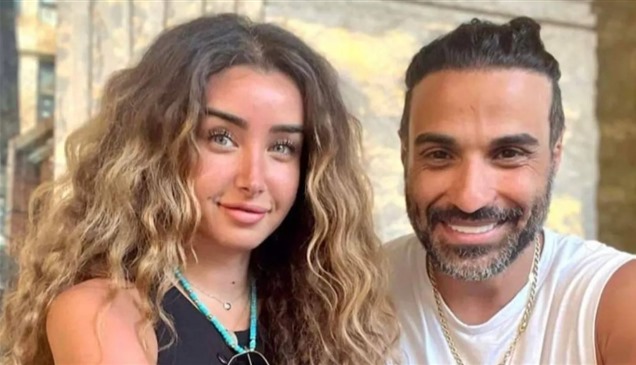 أول لقاء يجمع أحمد فهمي وهنا الزاهد معاً منذ الطلاق