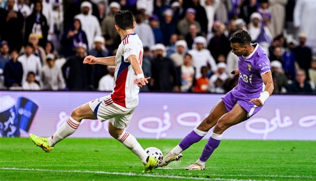 بهدف رحيمي.. العين يعزز صدارته في دوري أدنوك
