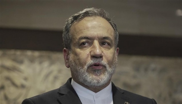 عراقجي يهاجم زيلينسكي: العالم لا يحتمل مزيداً من المهرجين