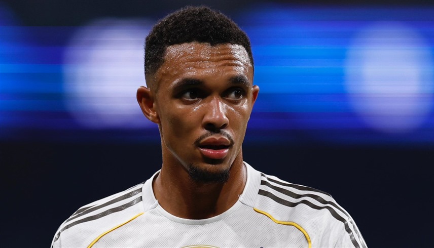نجم ريال مدريد أرنولد (رويترز)