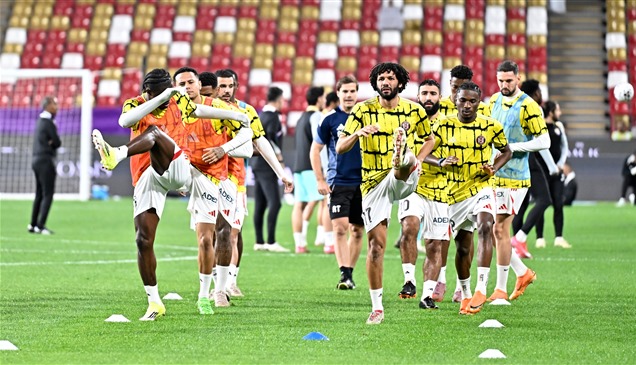 الجزيرة يواجه كلباء للاقتراب من المربع الذهبي
