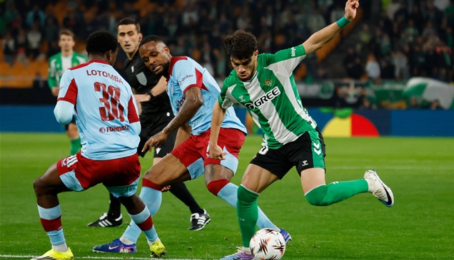 باريس سان جيرمان يفتح خزائنه لـ "أسد المغرب"