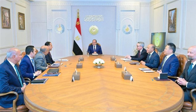 السيسي: مصر حريصة على جذب الاستثمارات الأجنبية المباشرة 