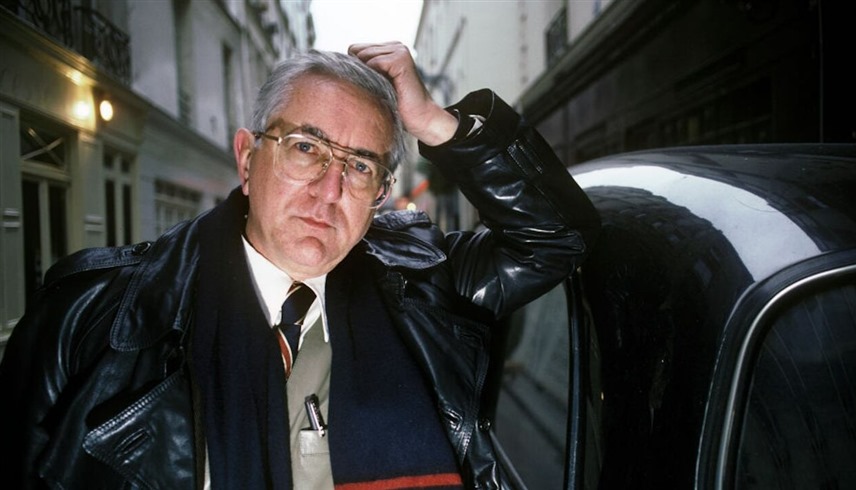 الكاتب البريطاني الشهير لين ديتون