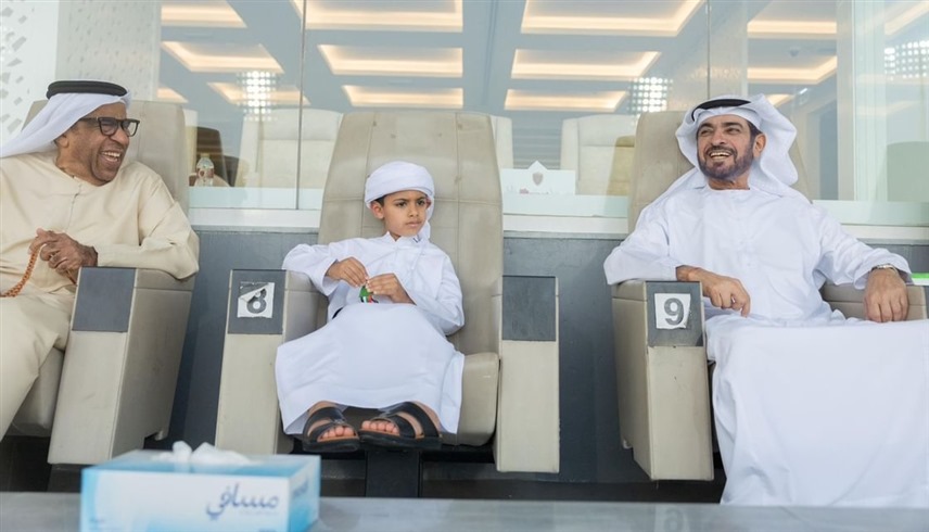 جانب من حضور الشيخ حمدان بن مبارك آل نهيان لمباراة منتخب الإمارات ونادي الوحدة (وام)
