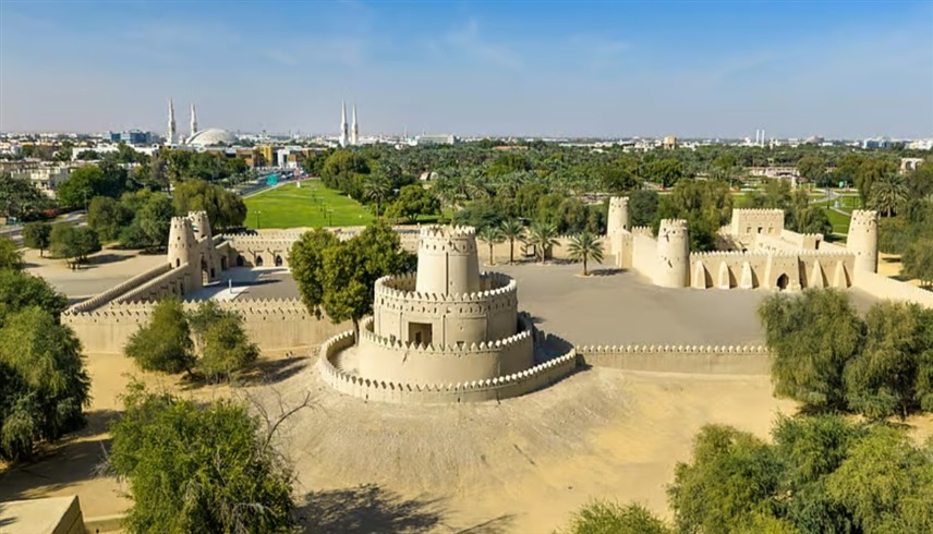 العين تراهن على التميز وتقدم حوافز لتجديد فنادقها