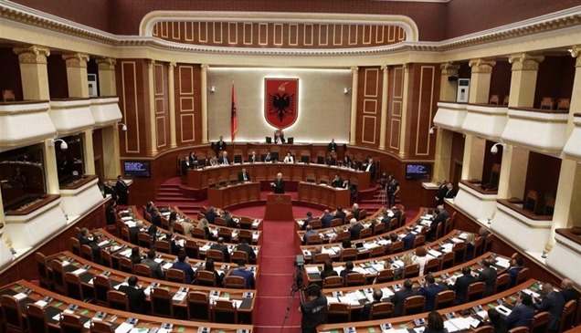 ألبانيا تصنّف الحرس الثوري الإيراني منظمة إرهابية