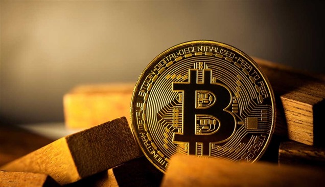 التوترات تدفع بيتكوين إلى أدنى مستوى خلال أسبوعين