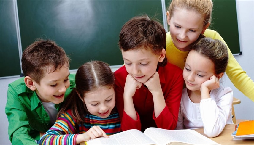 القراءة الجهرية عادة مفيدة للأطفال