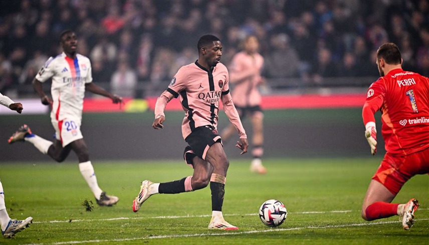 نجم سان جيرمان ديمبيلي أمام ليون في الدوري الفرنسي (وام)