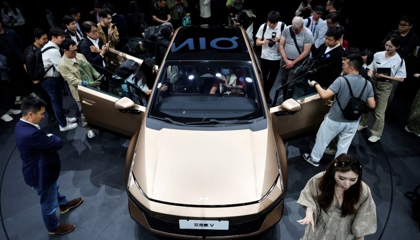 سيارات ذكية تطلب لك القهوة وتحجز مطعمك المفضل آلياً