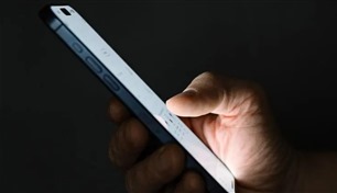 بعد 15 عاماً.. هل يسحب RCS البساط من واتساب بعد تحديث آبل الأخير؟