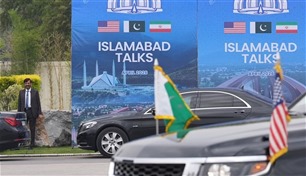 مصير مجهول للهدنة بعد تأجيل مغادرة فانس للمفاوضات مع إيران